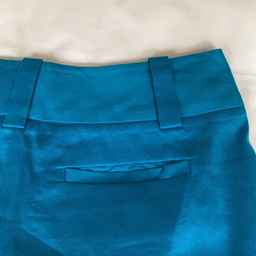 Alice & Olivia Shorts🕶 - Picture 3 of 8